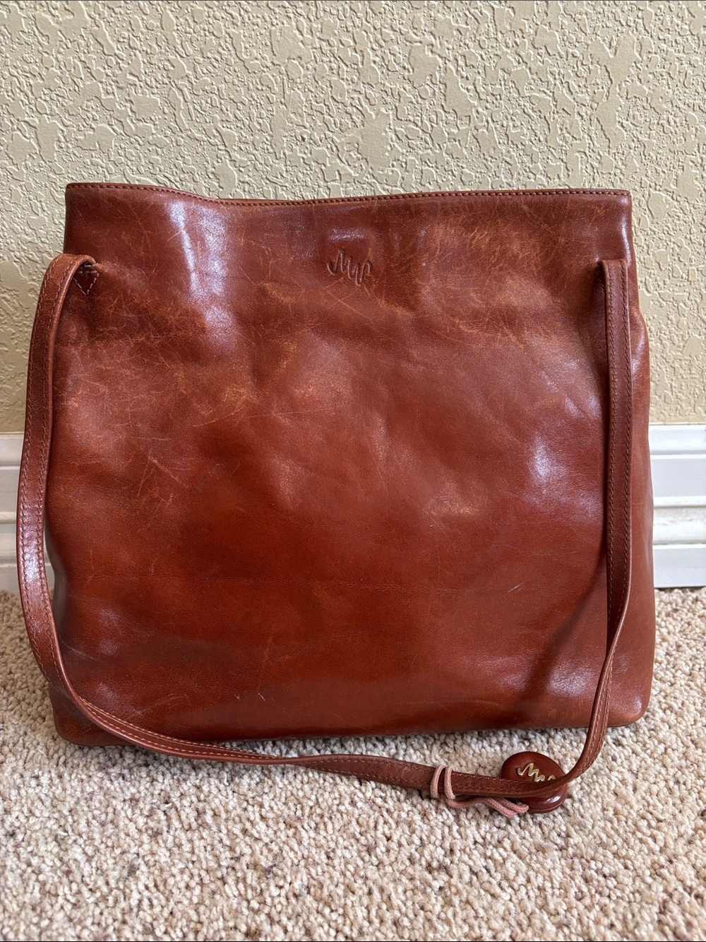 Vintage Monsac original cognac leather shoulder bag